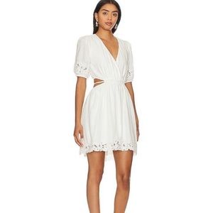 NWT ASTR Haylen Dress Med